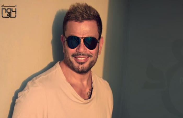 عمرو دياب ينشر صورة من داخل سيارته الفارهة 1 عمرو دياب ينتهي من تسجل أغنية جديدة