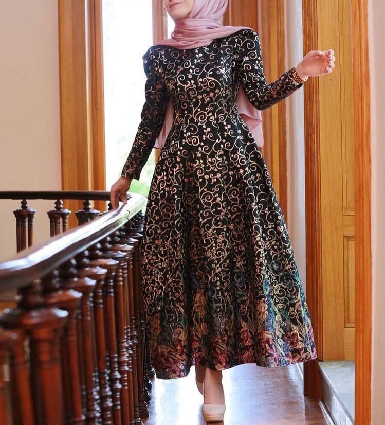 فستان أسود مشجر موضة 2019