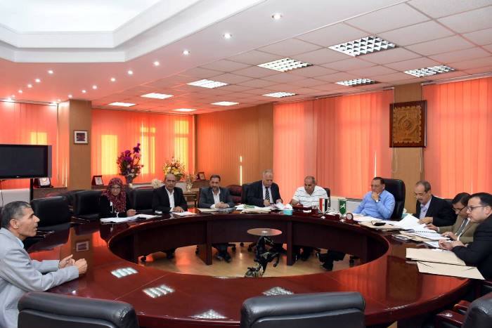 محافظ الشرقية يترأس لجنة اختيار مدير الشئون المالية والإدارية لمديرية الزراعة 1 محافظ الشرقية يختار مدير الشئون المالية والإدارية لمديرية الزراعة
