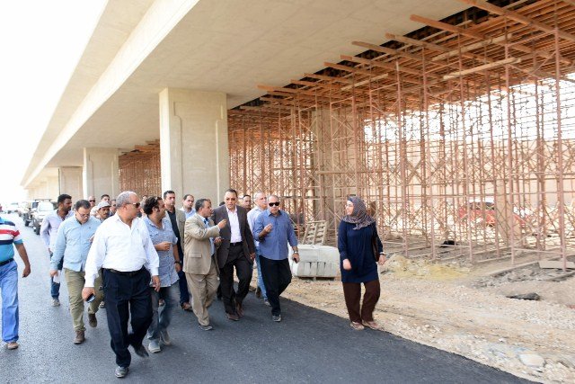 محافظ الشرقية يشدد بضرورة الالتزام بالجدول الزمني لأعمال كوبري شرويدة 1 الشرقية يشدد بضرورة الالتزام بالجدول الزمني لأعمال كوبري شرويدة 4