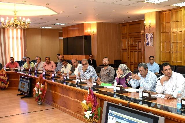 محافظ الشرقية يطلب من مديري المديريات متابعة المشروعات وتقديم تقرير أسبوعي 3 محافظ الشرقية يطلب من مديري المديريات متابعة المشروعات