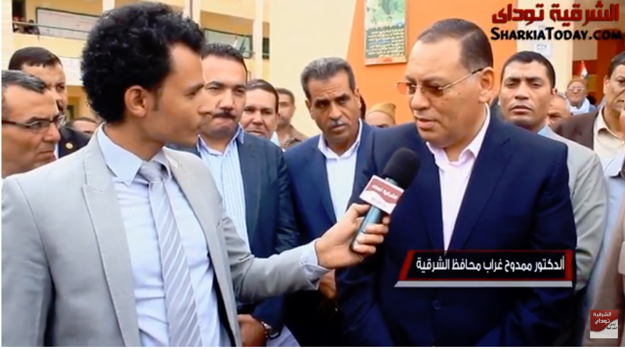 محافظ الشرقية يعد بحل نهائي لمشكلة موقف ديرب نجم ومواصلات الطلاب للجامعة 1 محافظ الشرقية