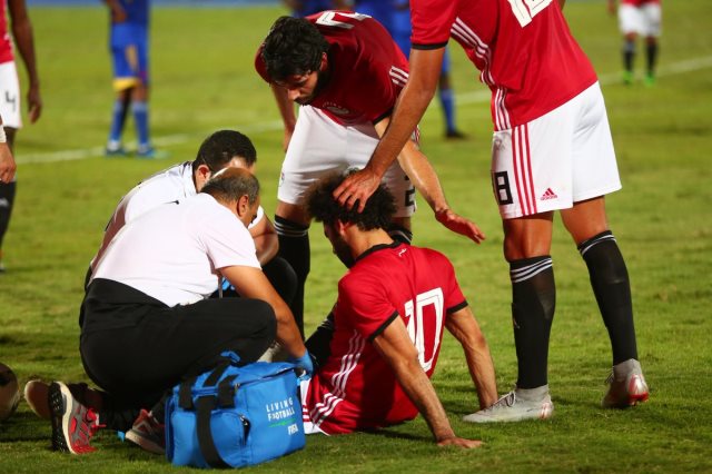 محمد صلاح يعلق على أرضية ملعب استاد السلام وسبب إصابته 1 محمد صلاح يعلق على أرضية ملعب استاد السلام