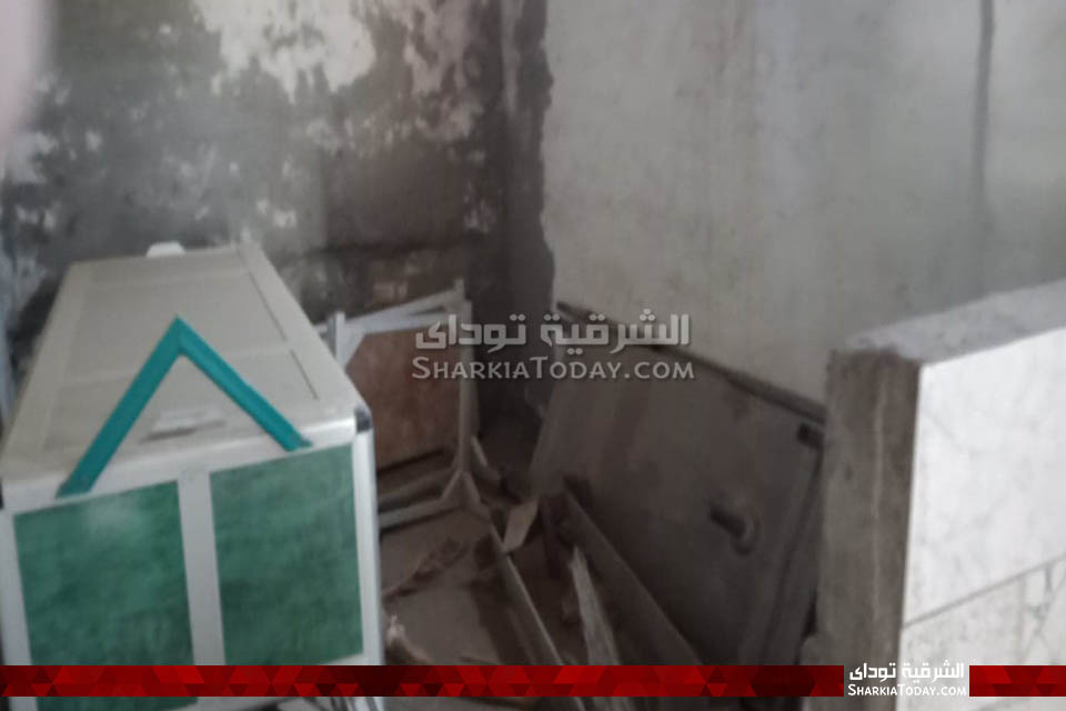 تهالك مسجد التقوى بأبوحماد.. والأهالي: معرض للانهيار في أي وقت 5 التقوى4