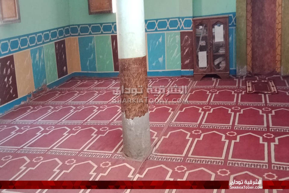تهالك مسجد التقوى بأبوحماد.. والأهالي: معرض للانهيار في أي وقت 4 التقوى6