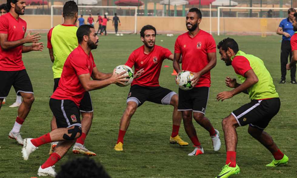 التشكيل المتوقع للأهلي أمام الترجي في نهائي أفريقيا 1 رسائل الخطيب الأخيرة للاعبي الأهلي