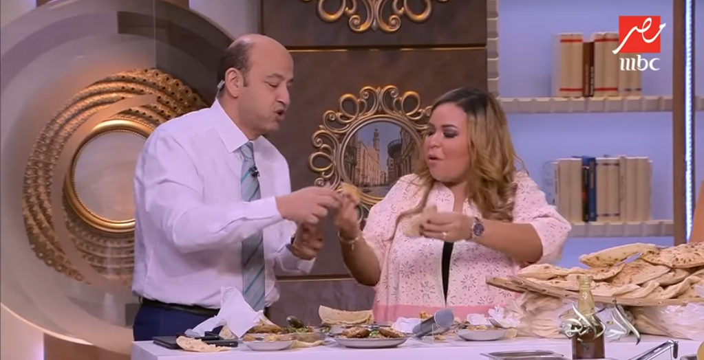 عمرو أديب يهدد طاقم عمل برنامجه بالفصل لهذا السبب 1 عمرو أديب يهدد طاقم عمل برنامجه بالفصل