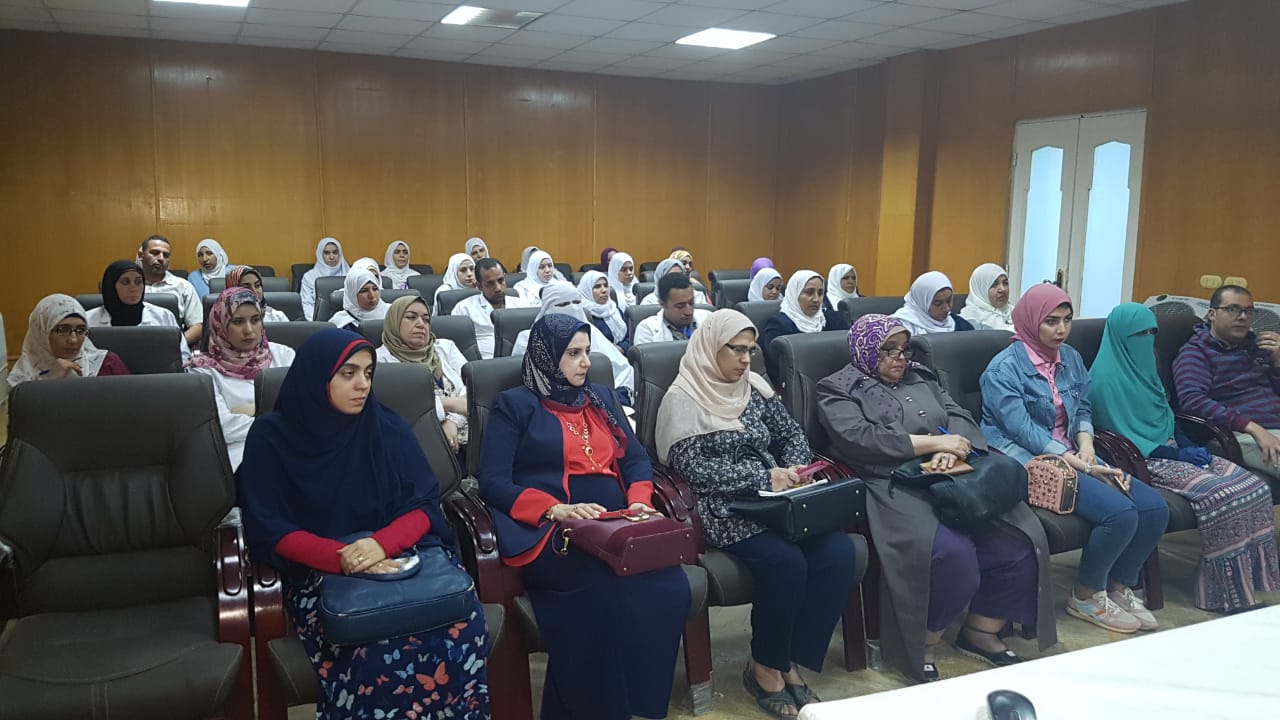 محاضرة عن كيفية التعامل مع حالات السموم بمستشفى ههيا 2 محاضرة عن كيفية التعامل مع حالات السموم بمستشفى ههيا