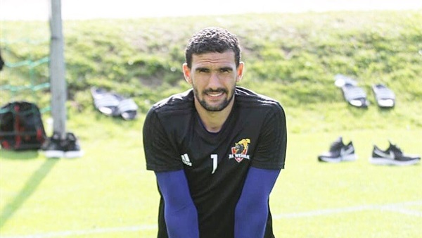 محمد عواد يفجر مفاجأة حول انضمامه للزمالك 1 محمد عواد يفجر مفاجأة حول انضمامه للزمالك