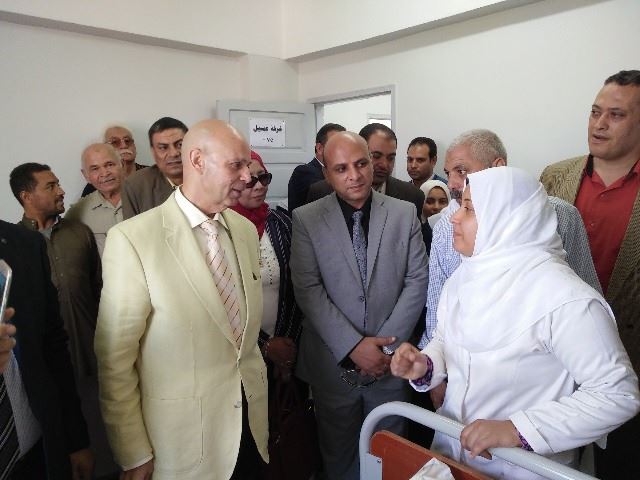 بدء تشغيل وحدة الغسيل الكلوي بديرب نجم 1 هشام شوقي مسعود