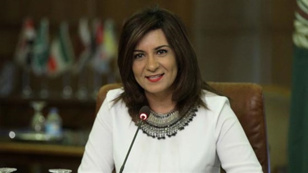 وزيرة الهجرة توجه رسالة للمصريين بعد تطاول النائبة الكويتية 1 وزيرة الهجرة توجه رسالة للمصريين بعد تطاول النائبة الكويتية
