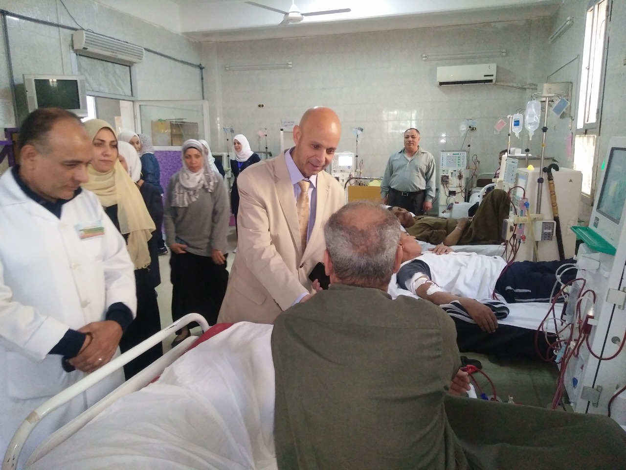 وكيل صحة الشرقية يرصد سلبيات مستشفى كفر صقر 2 وكيل صحة الشرقية يرصد سلبيات مستشفى كفر صقر