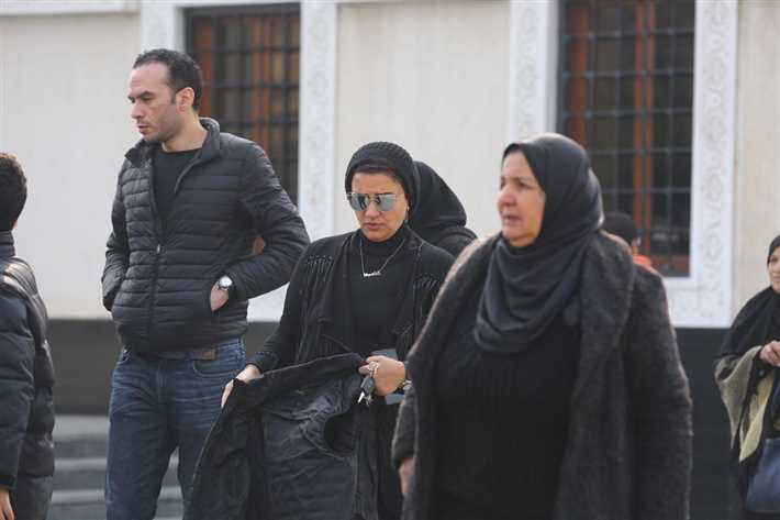 جنازة شقيق محمد فؤاد وسط غياب نجوم الفن 5 جنازة شقيق محمد فؤاد