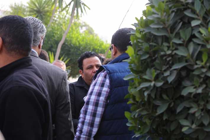 جنازة شقيق محمد فؤاد وسط غياب نجوم الفن 11 جنازة شقيق محمد فؤاد