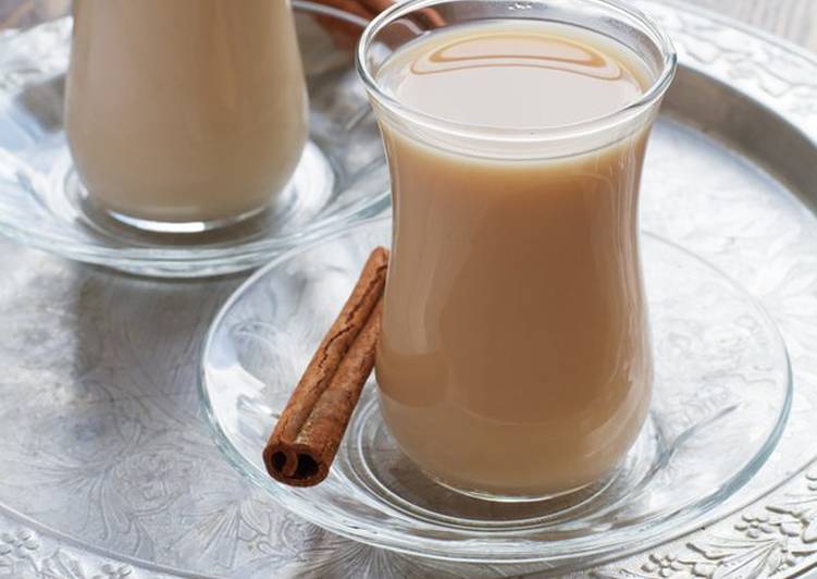 دراسة تحذر من شرب الشاي باللبن .. تعرف على تأثيراته الضارة 1 عميد معهد القلب يحذر من شرب الشاي باللبن