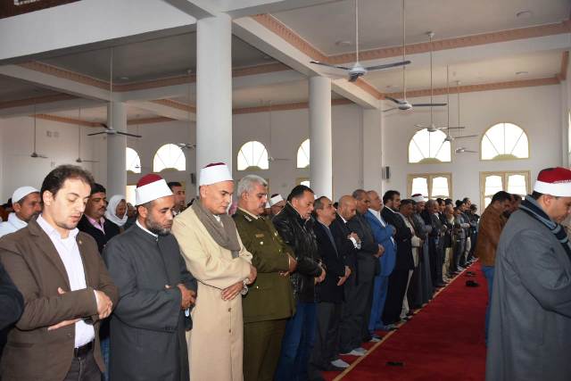 محافظ الشرقية يفتتح مسجد المدينة المنورة بالعاشر من رمضان 2 الشرقية يفتتح مسجد المدينة المنورة بالعاشر من رمضان8