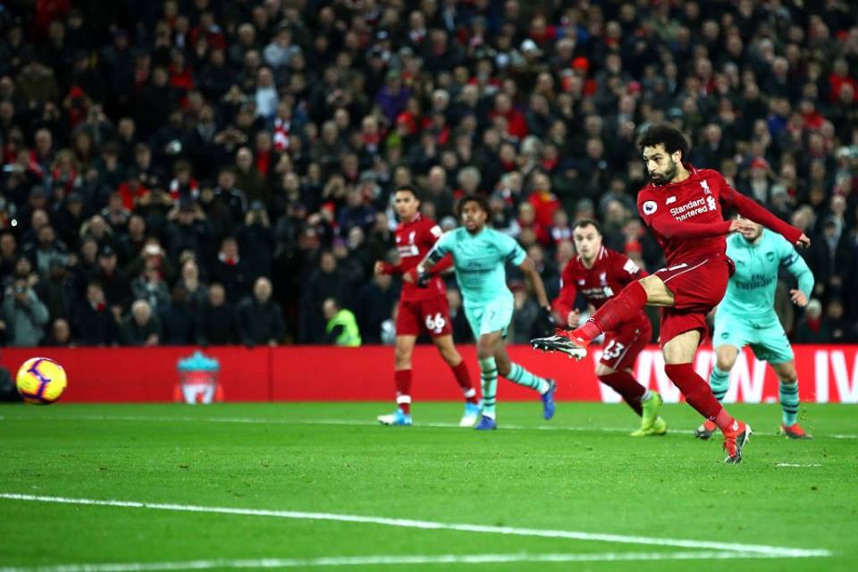 هدف محمد صلاح في أرسنال يغرم فودافون 2.25 مليار جنيه 1 هدف محمد صلاح في أرسنال يغرم فودافون 2.25 مليار جنيه
