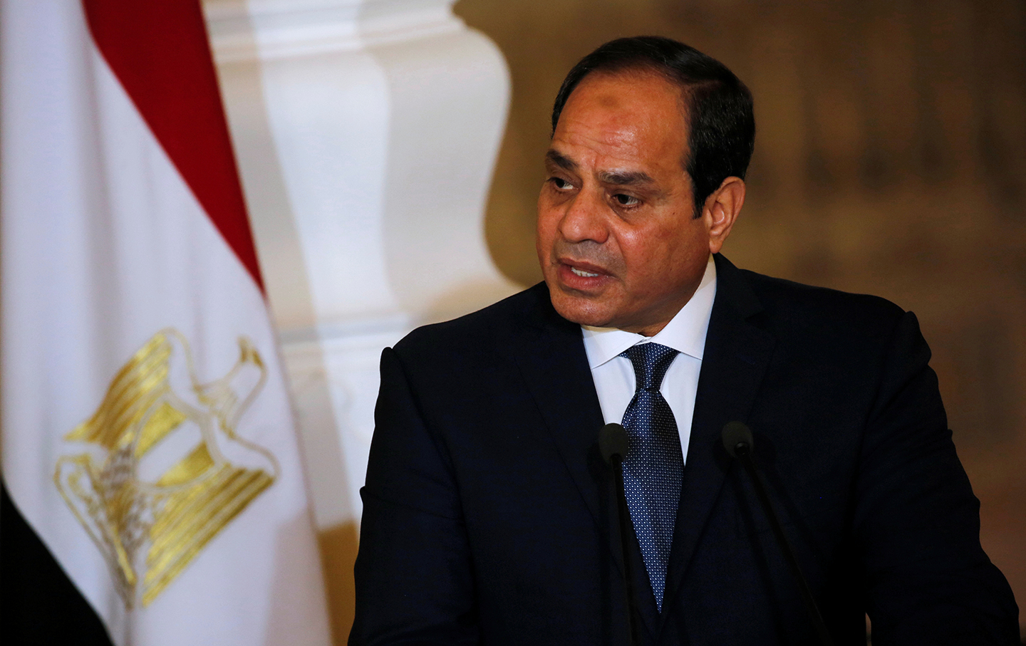 السيسي يصدر قرارين جمهوريين 1 السيسي يصدر قرارين جمهوريين