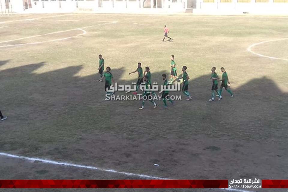 الشرقية تهزم البلديه برباعية وتنفرد بالصدارة 1 الشرقية تهزم البلديه برباعية وتنفرد بالصدارة