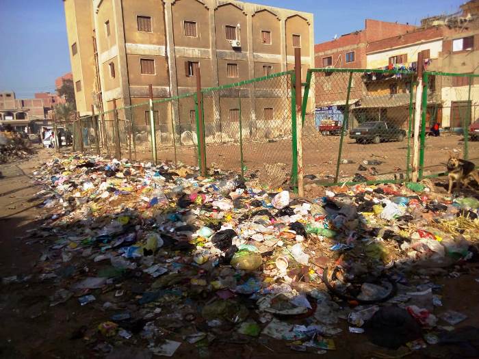 محافظ الشرقية يستجيب ويشن حملة نظافة بقريتي كفر الحصر والحمام بالزقازيق 2 محافظ الشرقية يستجيب ويشن حملة نظافة بقريتي كفر الحصر والحمام بالزقازيق