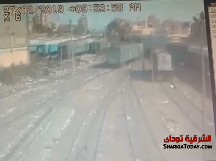 تامر أمين يشن هجوم عنيف على سائق قطار حادث محطة مصر 1 تعرف على سبب حادث قطار محطة مصر