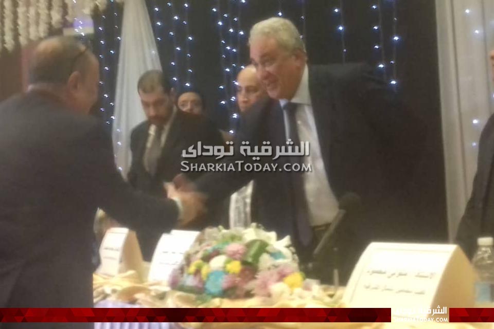 سامح عاشور يكرم شيوخ المحامين في الشرقية 1 سامح عاشور يكرم شيوخ المحامين في الشرقية