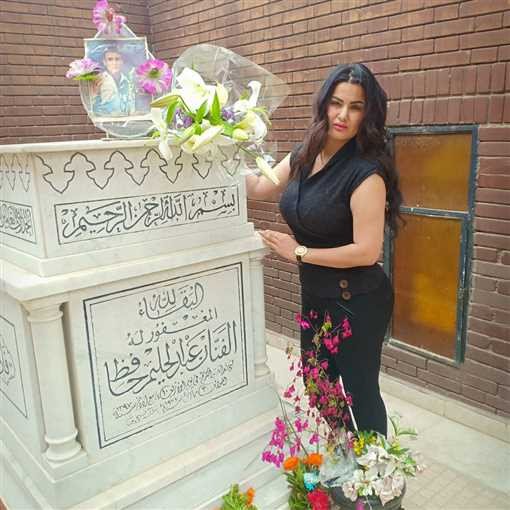 سما المصري تزور قبر عبد الحليم حافظ | الشرقية توداي