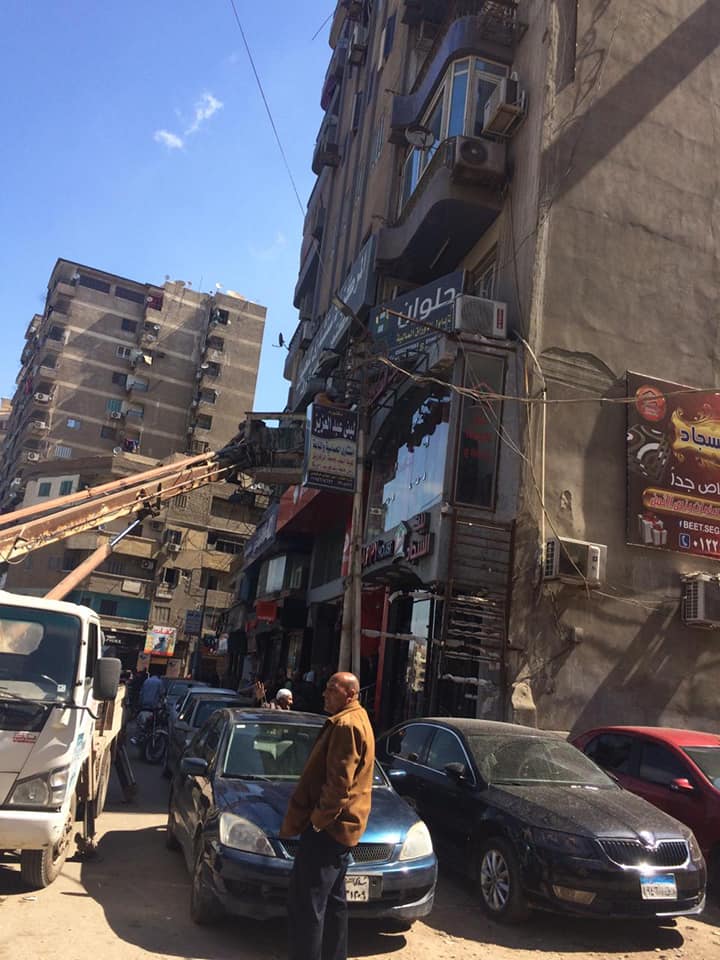 حملة لتركيب وصيانة أعمدة الإنارة بشوارع الزقازيق 1 حملة لتركيب وصيانة أعمدة الإنارة بشوارع الزقازيق