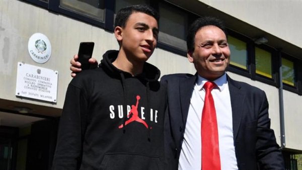 إيطاليا تمنح جنسيتها للطفل المصري بعد إنقاذه 50 طالبًا من الموت 1 إيطاليا تمنح جنسيتها للطفل المصري بعد إنقاذه 50 طالبًا