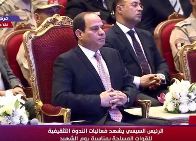 السيسي عن مرتبات الجيش والشرطة: متواضعة ومحدش أبدا طلب زيادة 1 السيسي عن مرتبات الجيش والشرطة