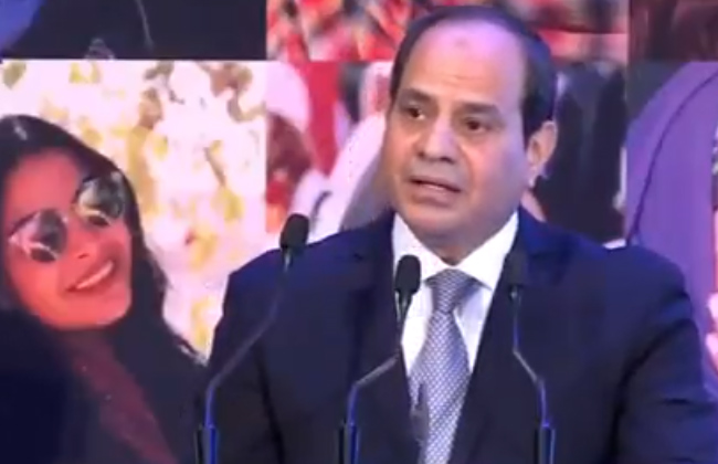 السيسي يقرر رفع الحد الأدنى للمعاشات بنسبة 15% 1 السيسي يعلن منح أصحاب المعاشات زيادة 15% بحد أدنى 900 جنيه