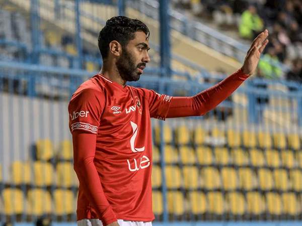 حسين الشحات يتعرض لحادث سير 1 سر عدم مشاركة حسين الشحات أمام الزمالك