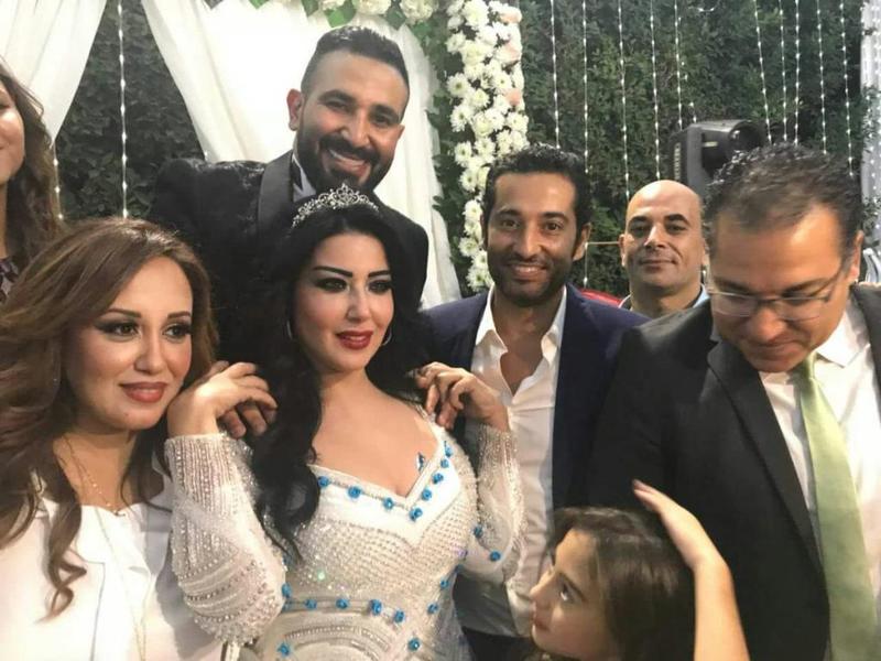 كيف تسبب عمرو سعد في انفصال سمية الخشاب عن أخيه 1 كيف تسبب عمرو سعد في انفصال سمية الخشاب عن أخيه