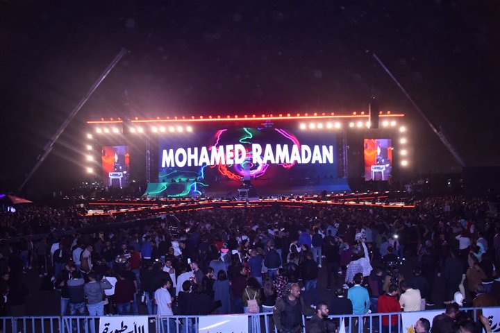 احتشاد جماهيري كبير في حفل محمد رمضان 1 محمد رمضان