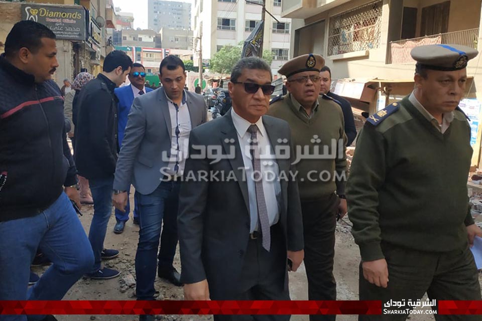 مدير أمن الشرقية يصل موقع انفجار شقة الزقازيق 3 مدير أمن الشرقية يصل موقع انفجار شقة الزقازيق