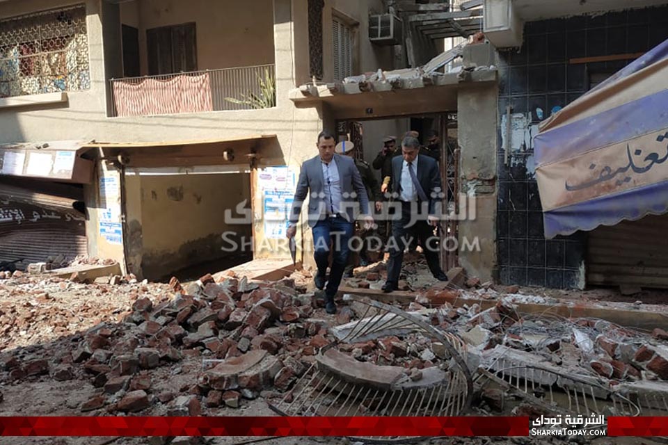 مدير أمن الشرقية يصل موقع انفجار شقة الزقازيق 2 مدير أمن الشرقية يصل موقع انفجار شقة الزقازيق