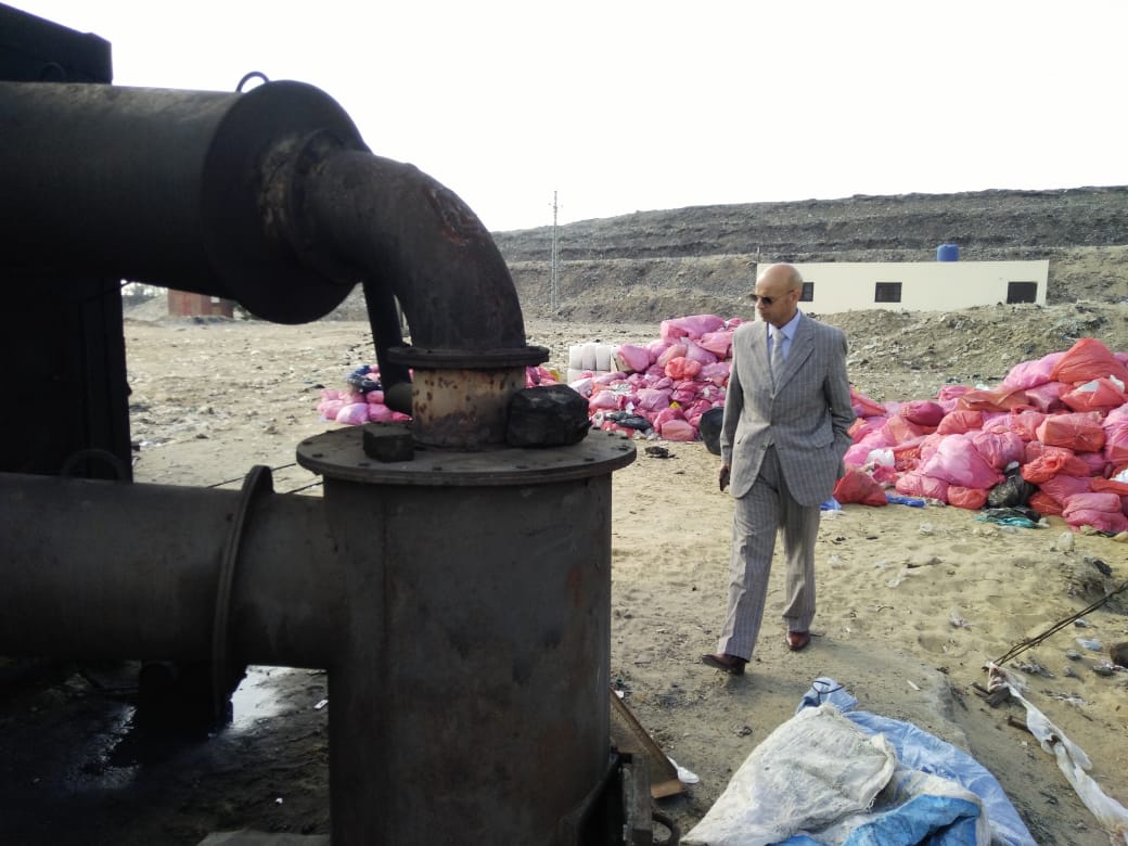 وكيل وزارة الصحة بالشرقية يتابع مجمع المحارق بالخطارة 1 وكيل وزارة الصحة بالشرقية
