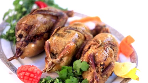 إفطار 19 رمضان 2019 طاجن ورق عنب وحمام محشي 2 إفطار 19 رمضان 2019 طاجن ورق عنب وحمام محشي