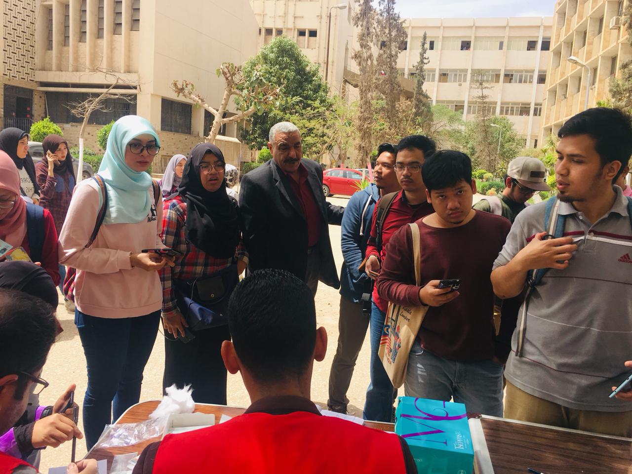 جامعة الزقازيق تشهد حملة 100 مليون صحة للأجانب 1 الزقازيق تشهد حملة 100 مليون صحة للأجانب5