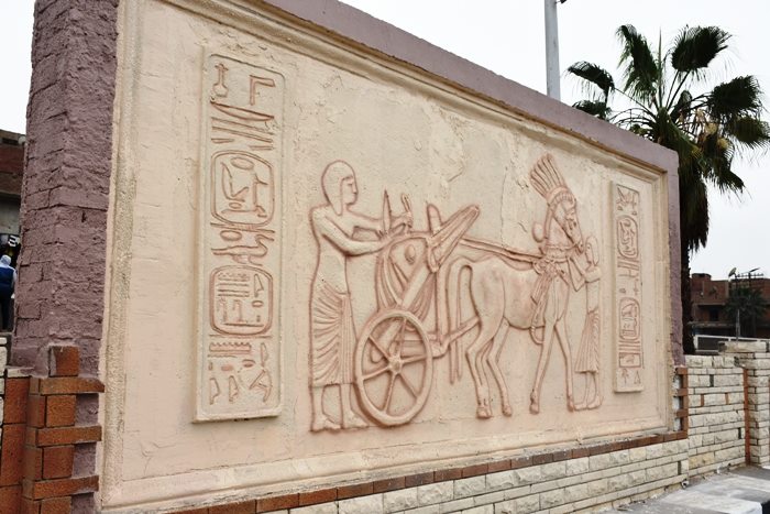 محافظ الشرقية يتابع ترميم جداريات طريق الزقازيق العصلوجي 3 محافظ الشرقية يتابع ترميم جداريات طريق الزقازيق العصلوجي