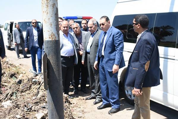 محافظ الشرقية يحيل موظفي الإنارة بمنيا القمح للتحقيق 1 محافظ الشرقية يحيل موظفي الإنارة بمنيا القمح للتحقيق