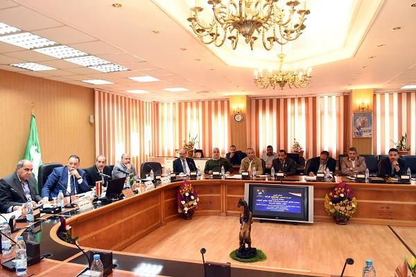 محافظ الشرقية يكلف بخطة لتوصيل الصرف الصحي للعزب 1 محافظ الشرقية يكلف بخطة لتوصيل الصرف الصحي للعزب