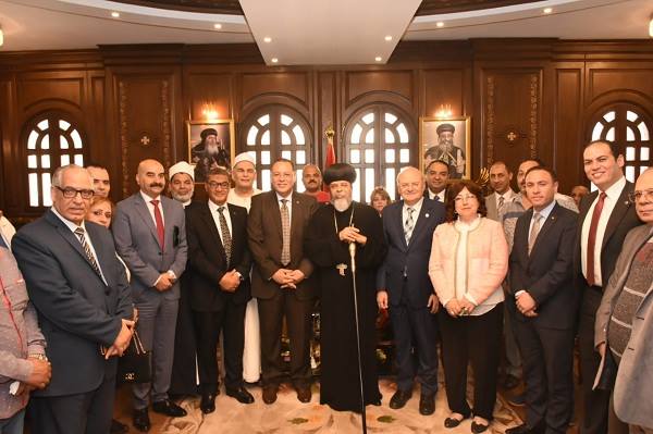 محافظ الشرقية يهنىء الأخوة الأقباط بعيد القيامة المجيد 1 محافظ الشرقية يهنىء الأخوة الأقباط بعيد القيامة المجيد