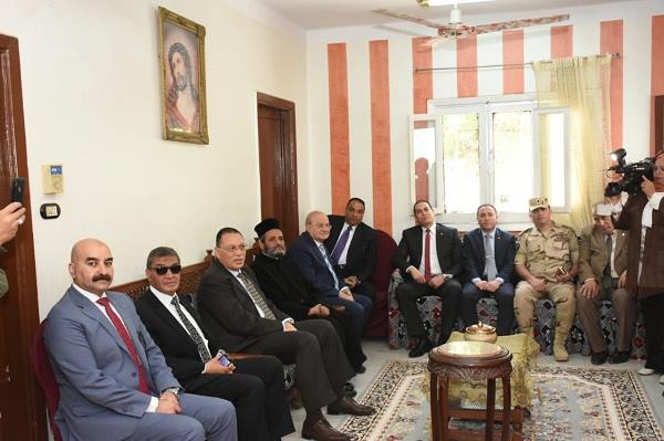 محافظ الشرقية يهنىء الأخوة الأقباط بعيد القيامة المجيد 2 محافظ الشرقية يهنىء الأخوة الأقباط بعيد القيامة المجيد