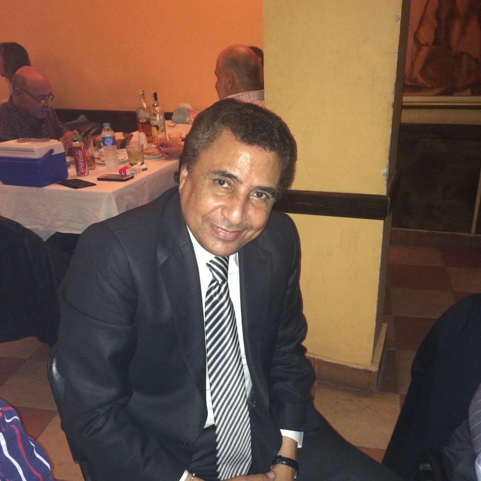 وفاة الفنان إسماعيل محمود ونجوم الفن يودعوه 2 الفنان إسماعيل محمود