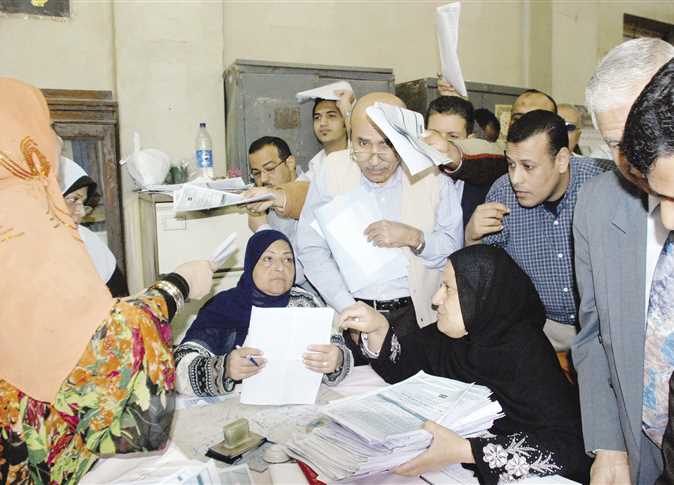حقيقة تسريح موظفي الشهر العقاري بعد ميكنة الخدمات 1 حقيقة تسريح موظفي الشهر العقاري بعد ميكنة الخدمات