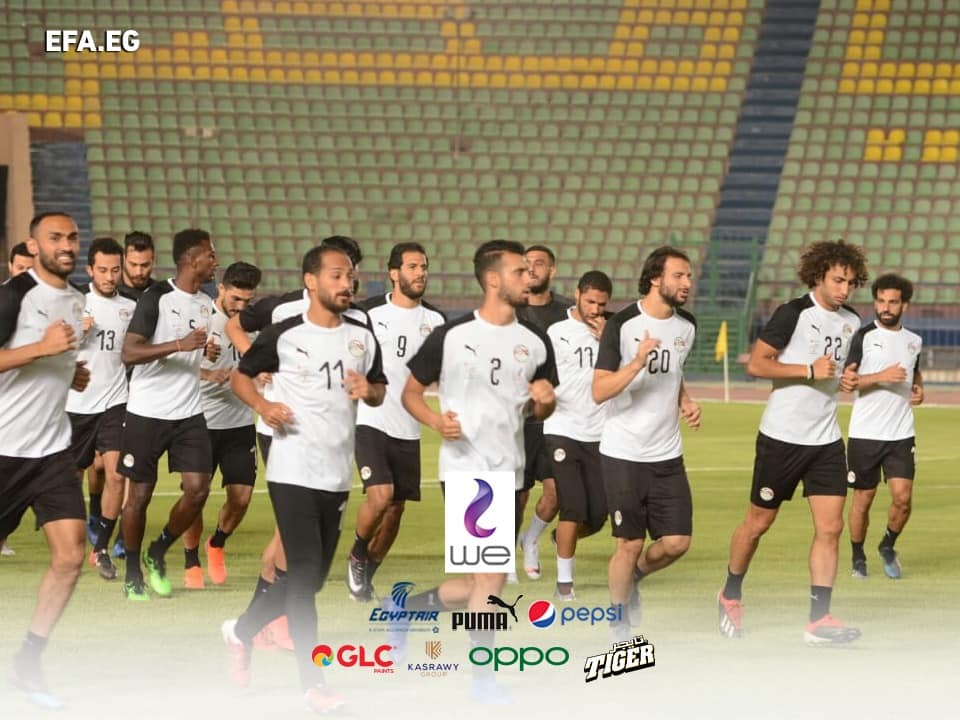 أول ظهور لعمرو وردة في تدريبات المنتخب بعد عودته من الاستبعاد 2 تدريبات المنتخب