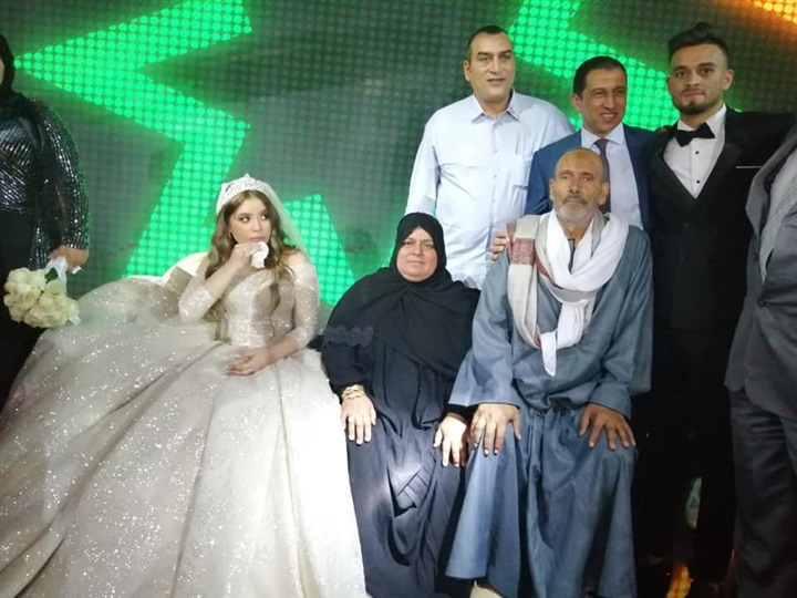 صلاح محسن ابن الزقازيق يحتفل بزفافه بحضور كوكبة من نجوم الأهلي 10 صلاح محسن ابن الزقازيق يحتفل بزفافه بحضور كوكبة من نجوم الأهلي