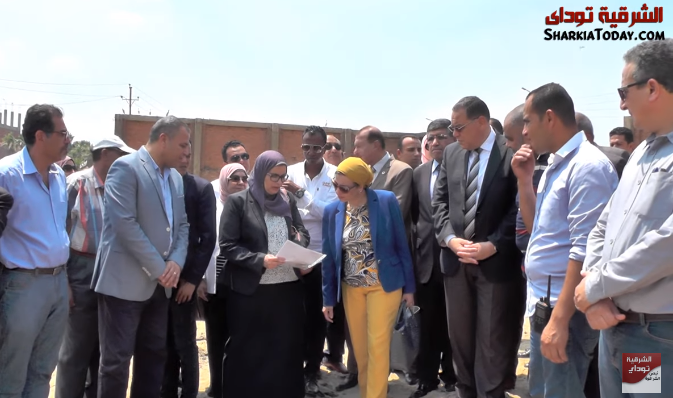 وزيرة البيئة تتفقد مقلب الفدان بمنيا القمح استعدادًا لتطويره 2 الشرقية