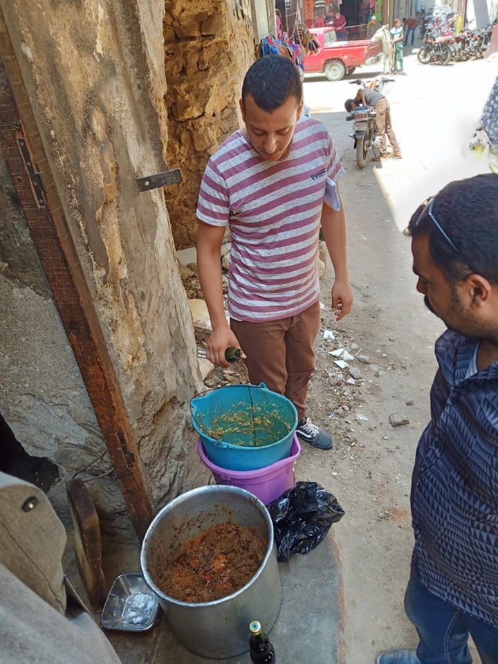 الصحة تعلن إعدام 955 كيلو أغذية فاسدة بمطعم كشري بالشرقية 6 ضبط أغذية فاسدة بالشرقية